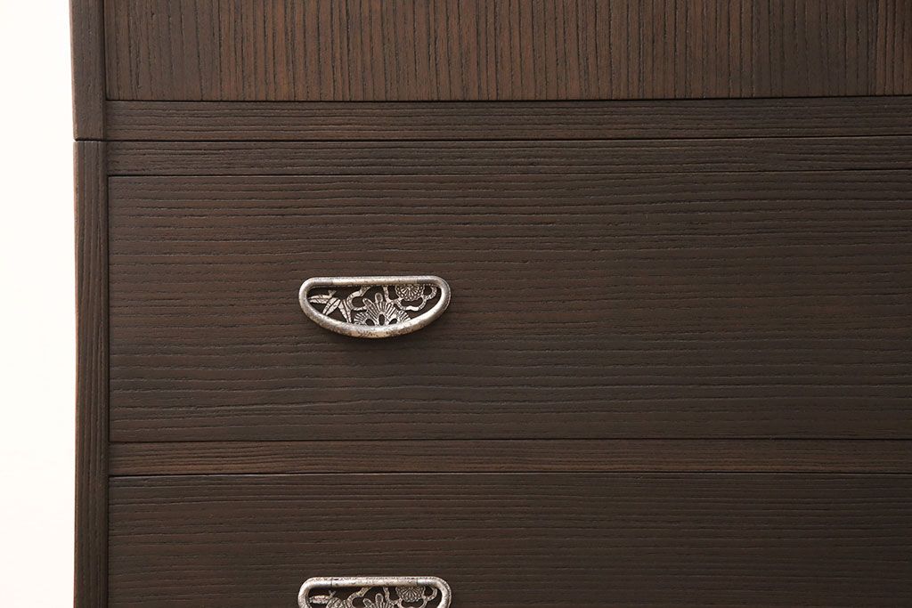 加茂桐層箪笥をリペア&カスタム!高品質リペアを施し、落ち着いた茶色に着色。(桐たんす、衣装箪笥、着物箪笥)