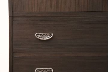 加茂桐層箪笥をリペア&カスタム!高品質リペアを施し、落ち着いた茶色に着色。(桐たんす、衣装箪笥、着物箪笥)