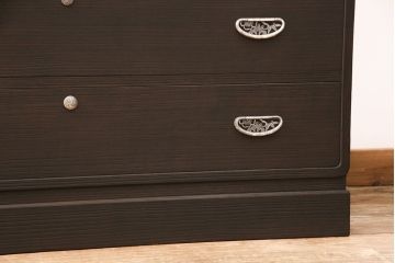 加茂桐層箪笥をリペア&カスタム!高品質リペアを施し、落ち着いた茶色に着色。(桐たんす、衣装箪笥、着物箪笥)