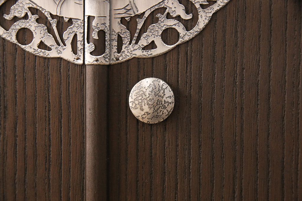 加茂桐層箪笥をリペア&カスタム!高品質リペアを施し、落ち着いた茶色に着色。(桐たんす、衣装箪笥、着物箪笥)