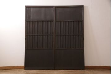 無双戸2枚セットをリペア&カスタム!引き戸・戸車を取り付け、ダークブラウンに着色し仕上げ。(無双窓、帯戸、建具、引き戸)