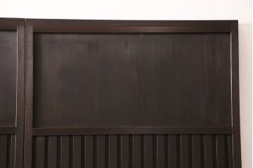 無双戸2枚セットをリペア&カスタム!引き戸・戸車を取り付け、ダークブラウンに着色し仕上げ。(無双窓、帯戸、建具、引き戸)