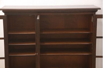 北海道民芸家具のサイドキャビネットをリペア&カスタム!天板と台輪を取り付け、本体の色に合わせて着色し仕上げ。(収納棚、戸棚)