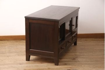 松本民芸家具のローボードをリペア&カスタム!建具をガラス戸に変更し、天板と脚を取り付けテレビ台にリメイク。(テレビボード、リビングボード)