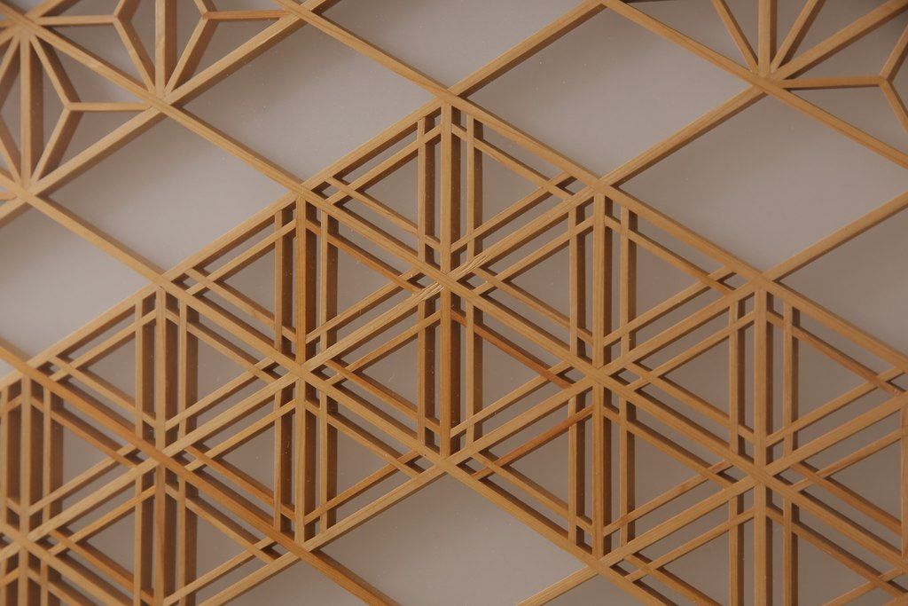 ガラス帯戸3枚セットをリペア&カスタム!引き違い戸として使用のために2枚を高さと幅をリサイズし、戸車を取り付け。もう1枚は開き戸仕様に加工。(建具、引き戸、ドア)