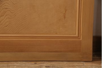 ガラス帯戸3枚セットをリペア&カスタム!引き違い戸として使用のために2枚を高さと幅をリサイズし、戸車を取り付け。もう1枚は開き戸仕様に加工。(建具、引き戸、ドア)