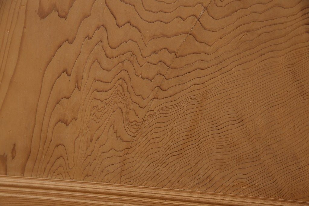 ガラス帯戸3枚セットをリペア&カスタム!引き違い戸として使用のために2枚を高さと幅をリサイズし、戸車を取り付け。もう1枚は開き戸仕様に加工。(建具、引き戸、ドア)