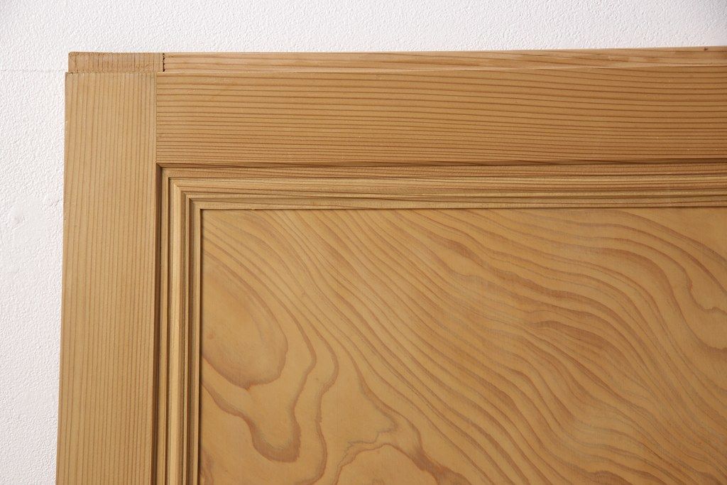 ガラス帯戸3枚セットをリペア&カスタム!引き違い戸として使用のために2枚を高さと幅をリサイズし、戸車を取り付け。もう1枚は開き戸仕様に加工。(建具、引き戸、ドア)