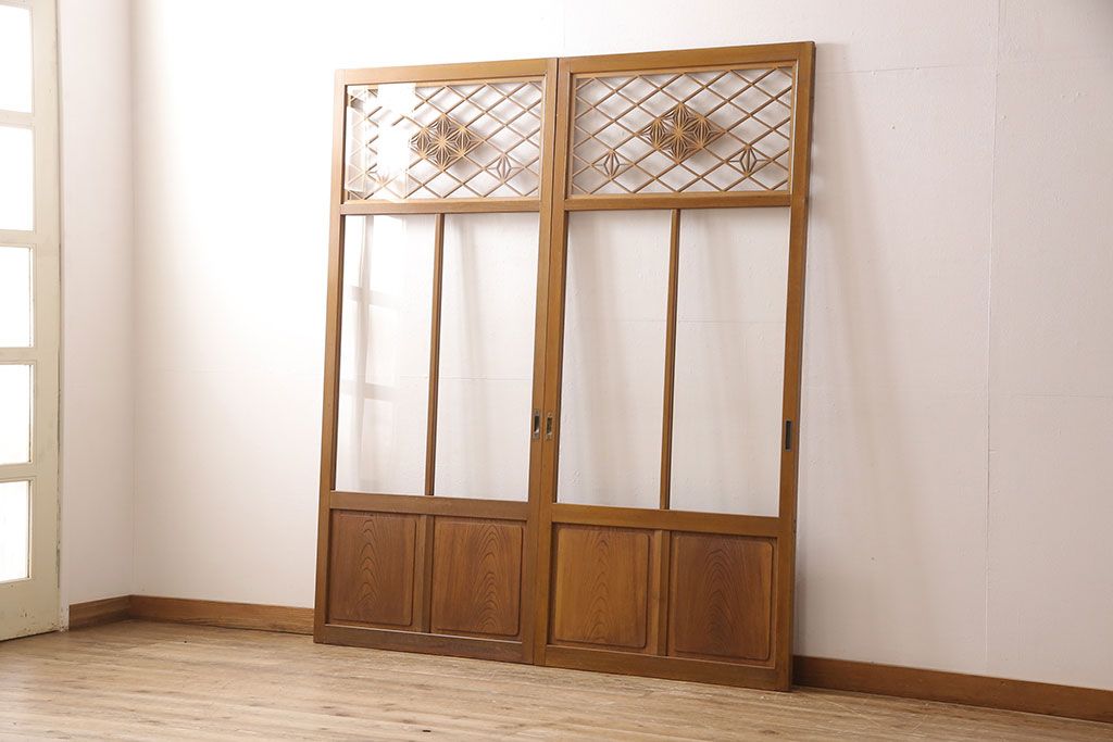 組子入りガラス戸2枚をリペア&カスタム!高さと幅をリサイズし、戸車を取り付け。(引き戸、建具)