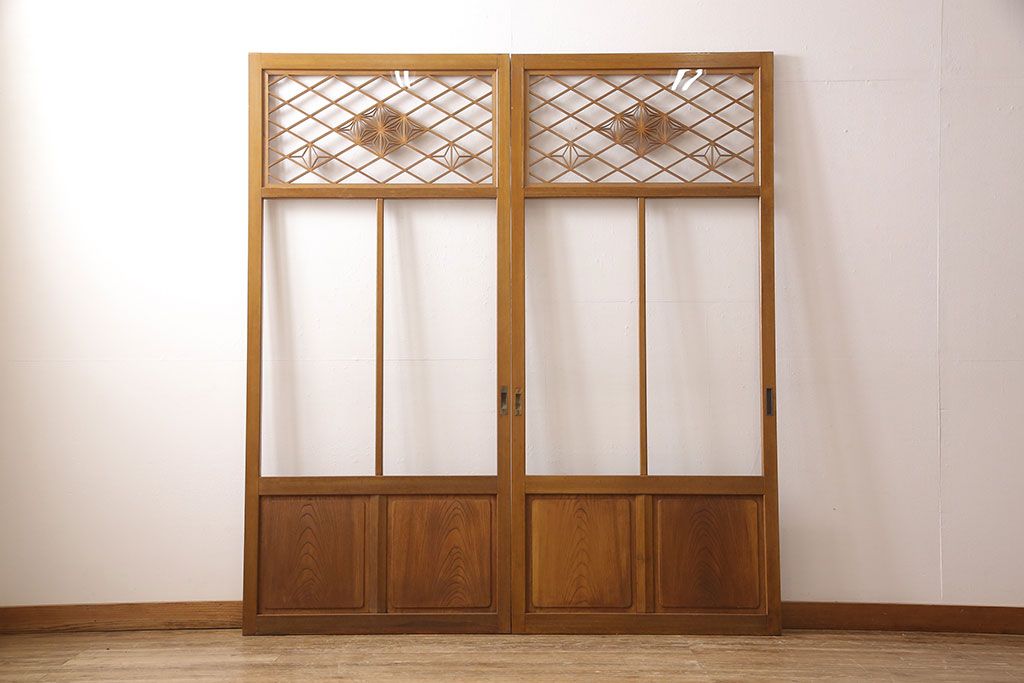 組子入りガラス戸2枚をリペア&カスタム!高さと幅をリサイズし、戸車を取り付け。(引き戸、建具)