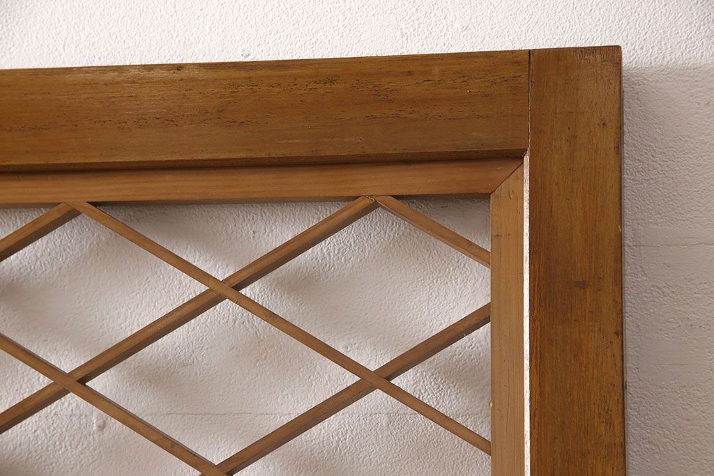 組子入りガラス戸2枚をリペア&カスタム!高さと幅をリサイズし、戸車を取り付け。(引き戸、建具)