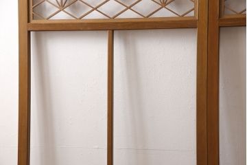 組子入りガラス戸2枚をリペア&カスタム!高さと幅をリサイズし、戸車を取り付け。(引き戸、建具)