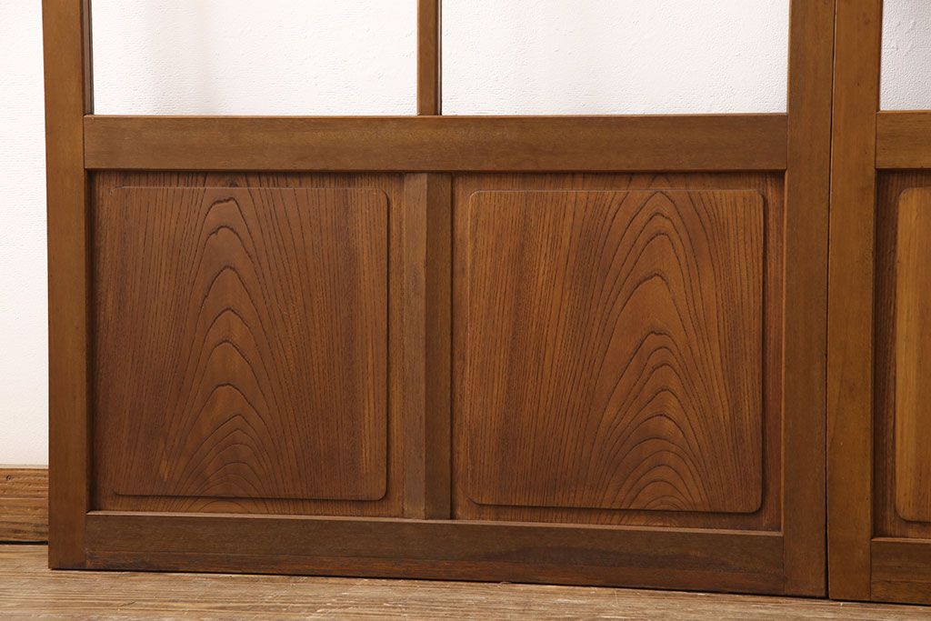 組子入りガラス戸2枚をリペア&カスタム!高さと幅をリサイズし、戸車を取り付け。(引き戸、建具)