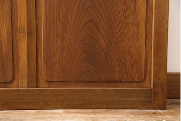 組子入りガラス戸2枚をリペア&カスタム!高さと幅をリサイズし、戸車を取り付け。(引き戸、建具)