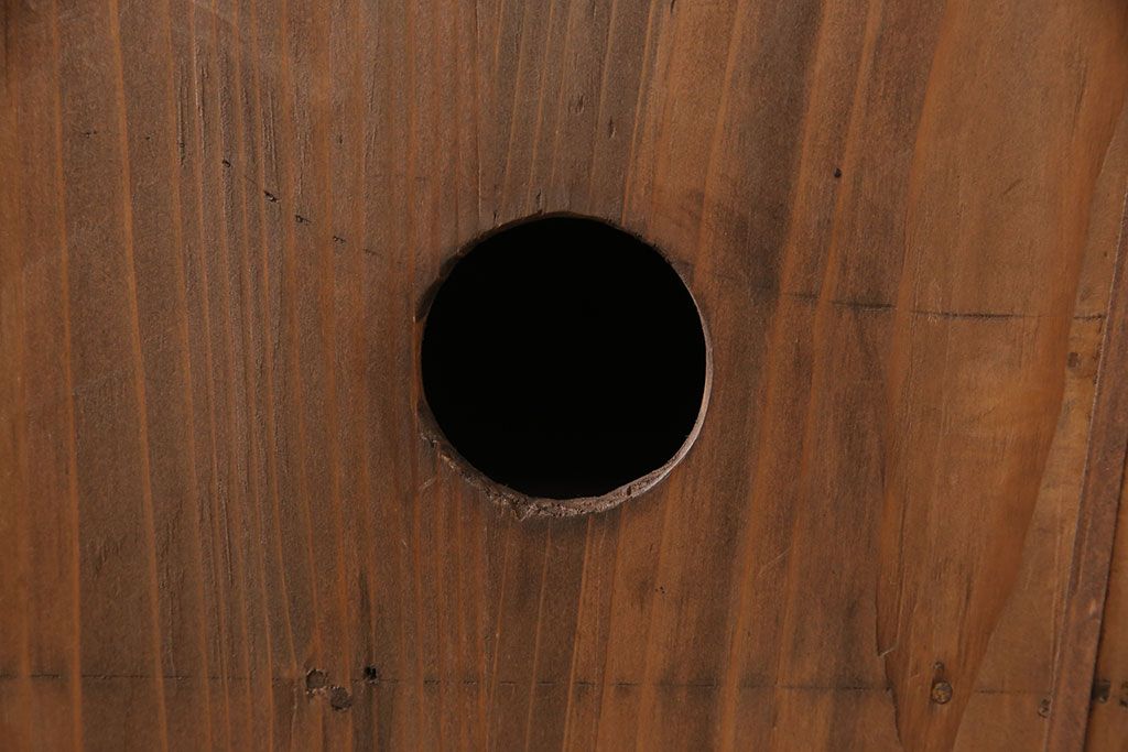 アンティーク衣装箪笥をリペア&カスタム!鉄脚を取り付け、天板を内部から補強。引き出しをフラップダウン扉に加工しテレビボードにリメイク。(テレビ台)