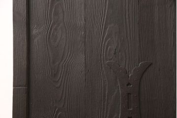 アンティーク蔵戸をリペア&カスタム!高さと幅をリサイズし、上下桟をフラットに加工。ダークブラウンに着色し外部用塗装で仕上げ。(玄関戸、玄関ドア)