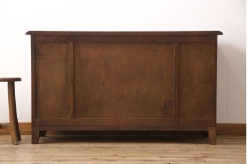 北海道民芸家具のサイドボードをリペア&カスタム!木製脚を取り付け、本体の色に合わせて着色し仕上げ。(キャビネット、収納棚、リビングボード)