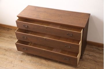 桐箪笥をリペア&カスタム!天板と台輪を取り付けローボードにリメイク。明るめの茶色に着色し仕上げ。(ローチェスト、テレビ台)