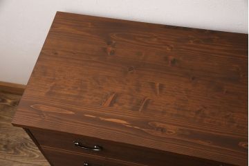 桐箪笥をリペア&カスタム!天板と台輪を取り付けローボードにリメイク。明るめの茶色に着色し仕上げ。(ローチェスト、テレビ台)