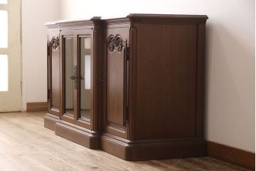 ドレクセルヘリテイジのサイドボードの見た目を変えずに綺麗にリペア!背面に配線用穴あけ加工をしテレビボードに。(リビングボード、テレビ台、収納棚)