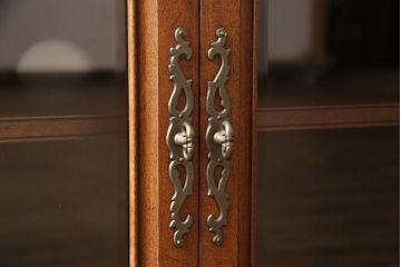 ドレクセルヘリテイジのサイドボードの見た目を変えずに綺麗にリペア!背面に配線用穴あけ加工をしテレビボードに。(リビングボード、テレビ台、収納棚)