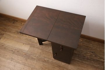 松本民芸家具の折り畳み天板付き脇机をリペア&カスタム!天板をカットしコンパクトに。(片袖机、ワークデスク)