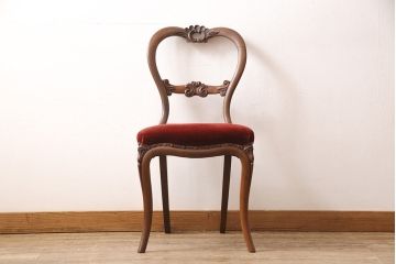 フランスアンティークのダイニングチェアの見た目を変えずに綺麗にリペア!(椅子、イス)