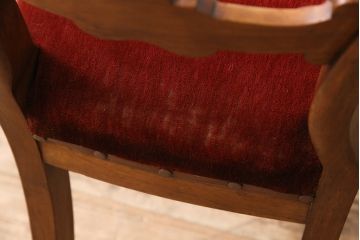 フランスアンティークのダイニングチェアの見た目を変えずに綺麗にリペア!(椅子、イス)