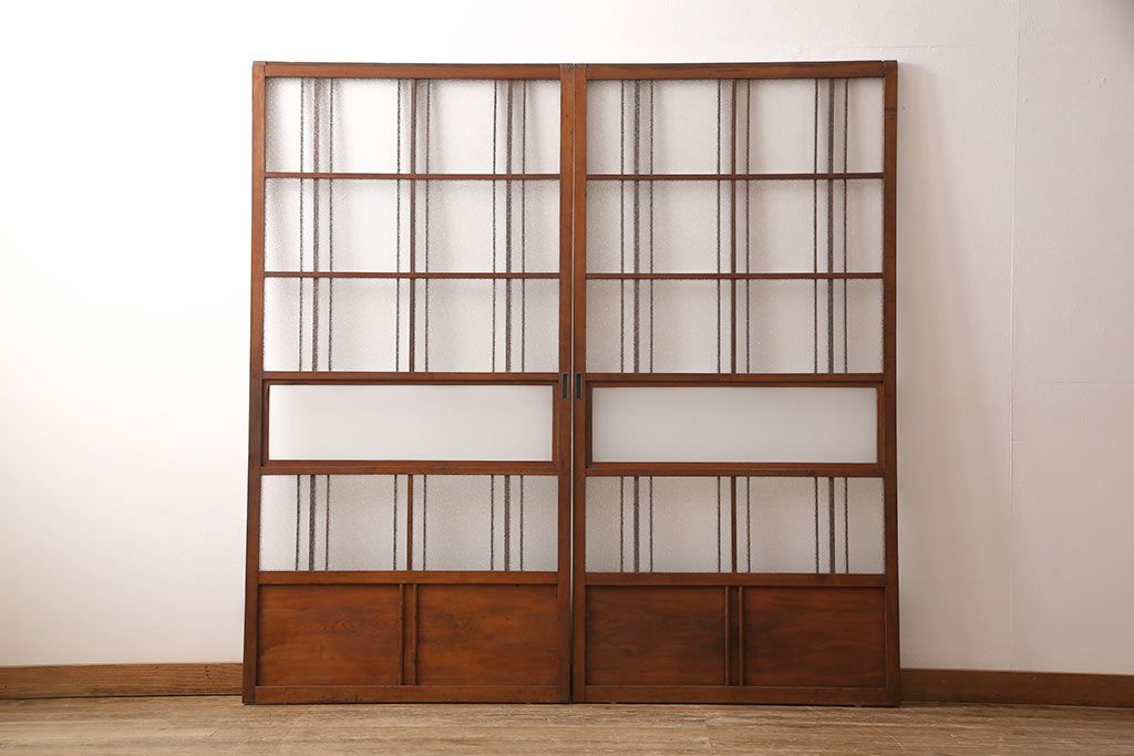 ガラス戸2枚セットをリペア&カスタム!高さと幅をリサイズし、帯部分をすりガラスに変更。(引き戸)