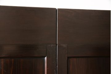 格子戸2枚をリペア&カスタム!高さと幅をリサイズし、吊り戸仕様に加工。引手とガラスを取り付け。(板戸、建具、引き戸)