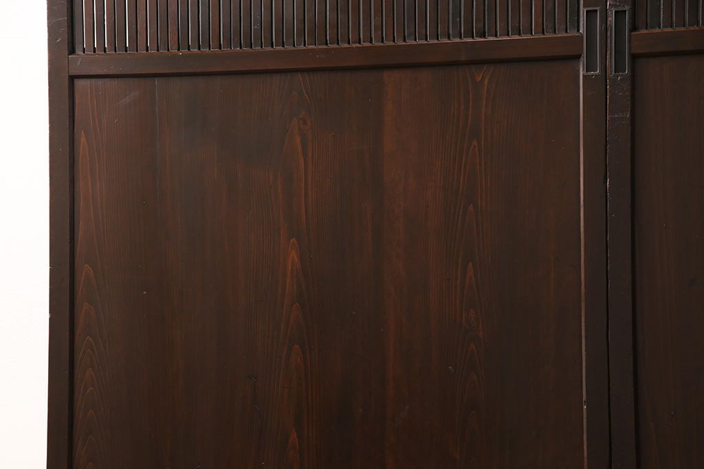 格子戸2枚をリペア&カスタム!高さと幅をリサイズし、吊り戸仕様に加工。引手とガラスを取り付け。(板戸、建具、引き戸)