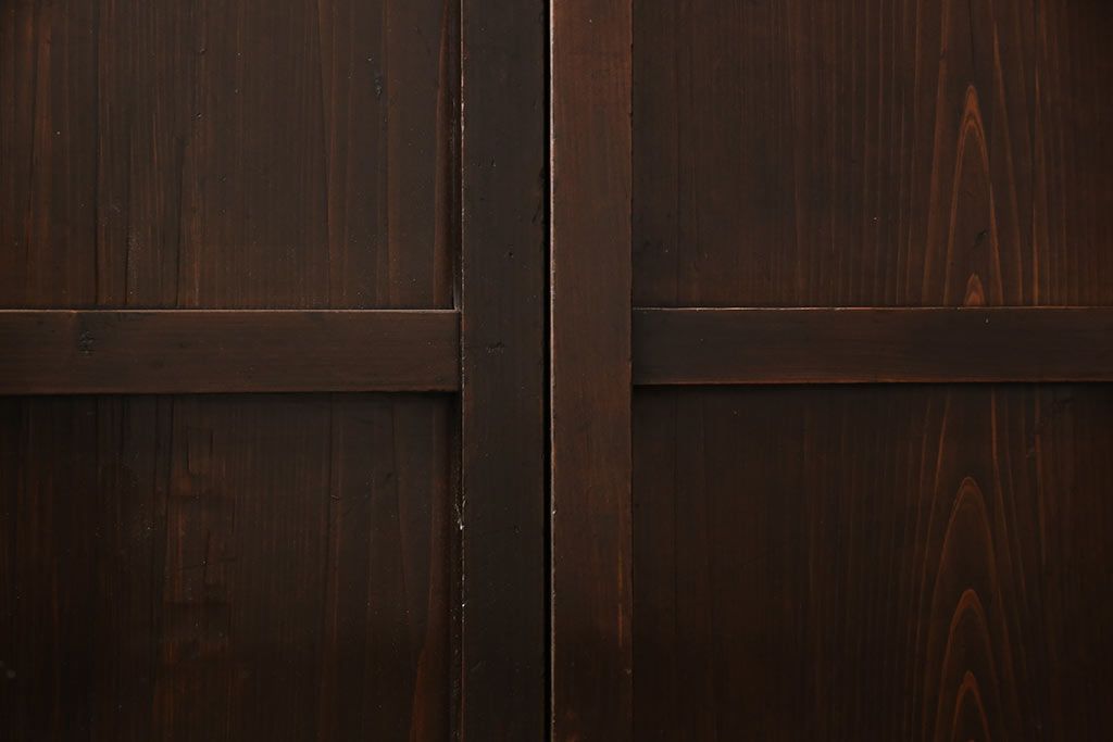 格子戸2枚をリペア&カスタム!高さと幅をリサイズし、吊り戸仕様に加工。引手とガラスを取り付け。(板戸、建具、引き戸)