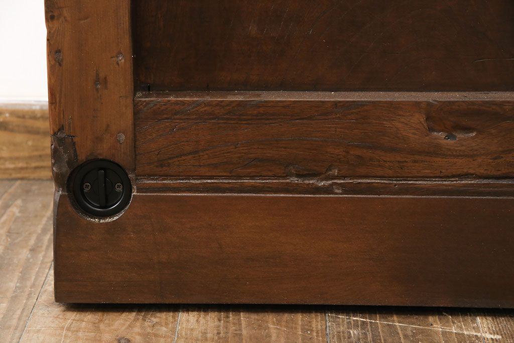 アンティーク蔵戸をリペア&カスタム!高さと幅をリサイズし、吊り戸仕様に加工。合わせて戸枠も新規製作。(玄関戸、引き戸、建具)