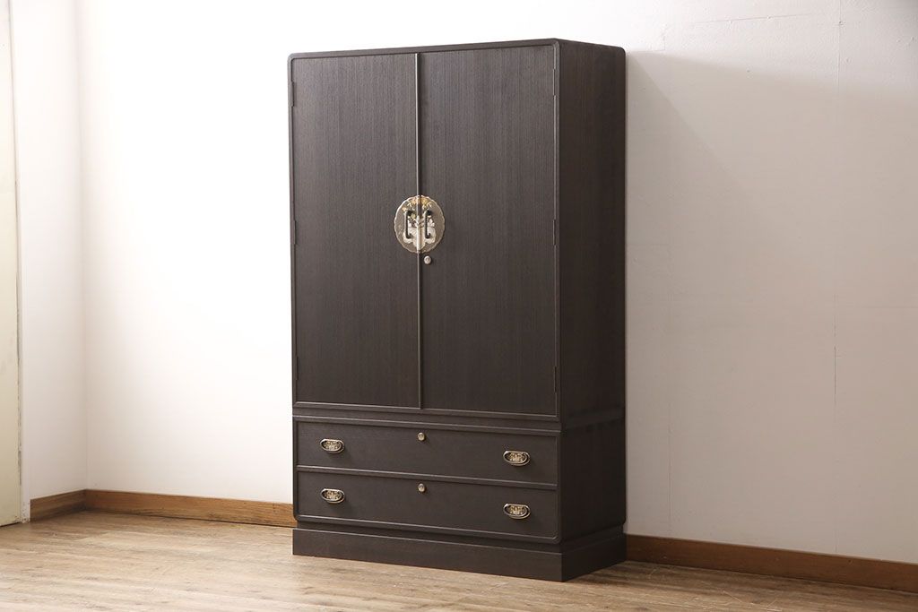 総桐箪笥をリペア&カスタム!高品質リペアを施し、全体をダークブラウンに着色し仕上げ。(着物箪笥、衣装箪笥)