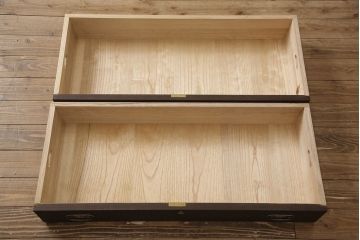 総桐箪笥をリペア&カスタム!高品質リペアを施し、全体をダークブラウンに着色し仕上げ。(着物箪笥、衣装箪笥)