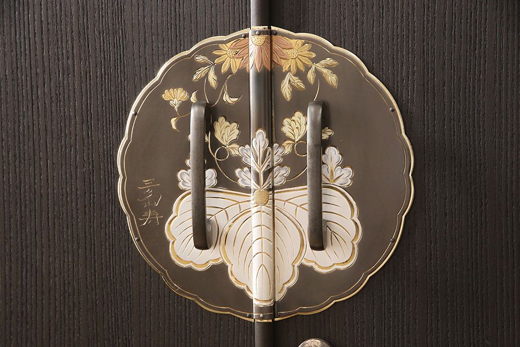 総桐箪笥をリペア&カスタム!高品質リペアを施し、全体をダークブラウンに着色し仕上げ。(着物箪笥、衣装箪笥)