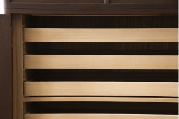 加茂総桐箪笥をリペア&カスタム!高品質リペアを施し、ブラウンに着色し仕上げ。(着物たんす、和服タンス)