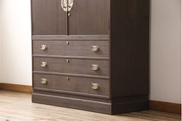 加茂総桐箪笥をリペア&カスタム!高品質リペアを施し、ブラウンに着色し仕上げ。(着物たんす、和服タンス)