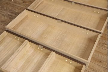 加茂総桐箪笥をリペア&カスタム!高品質リペアを施し、ブラウンに着色し仕上げ。(着物たんす、和服タンス)