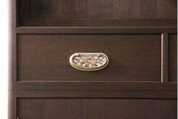 加茂総桐箪笥をリペア&カスタム!高品質リペアを施し、ブラウンに着色し仕上げ。(着物たんす、和服タンス)