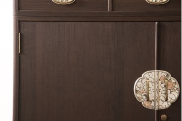 加茂総桐箪笥をリペア&カスタム!高品質リペアを施し、ブラウンに着色し仕上げ。(着物たんす、和服タンス)