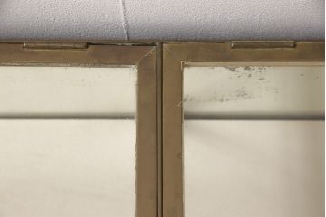 フランスアンティークのRガラス卓上ショーケースの見た目を変えずに綺麗にリペア!(店舗什器、ガラスケース)