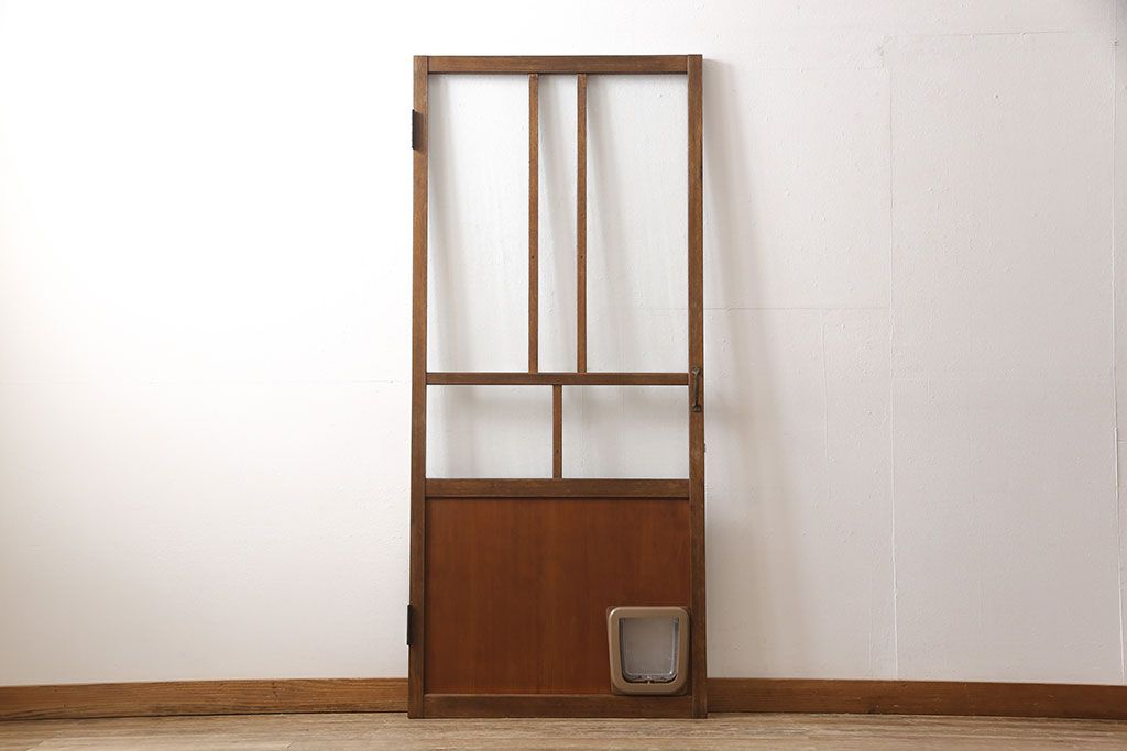 ガラス扉をリペア&カスタム!高さを高くリサイズし、ガラスを気泡ガラスに変更。蝶番・取っ手・猫用出入り口を取り付け。(ドア、建具)