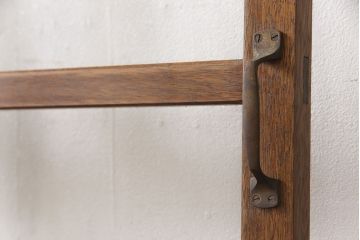 ガラス扉をリペア&カスタム!高さを高くリサイズし、ガラスを気泡ガラスに変更。蝶番・取っ手・猫用出入り口を取り付け。(ドア、建具)