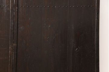 板戸2枚をリペア&カスタム!高さを高くリサイズし、中央に鋲を取り付け。(建具、引き戸)