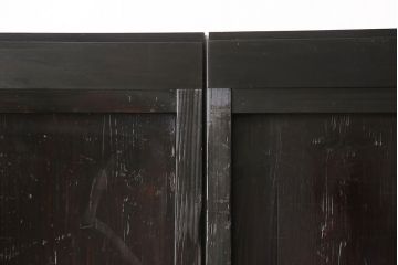 板戸2枚をリペア&カスタム!高さを高くリサイズし、中央に鋲を取り付け。(建具、引き戸)