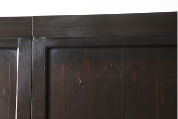 格子戸4枚をリペア&カスタム!高さを高くリサイズし、ガラスをすりガラスに変更。全体をワントーン落ち着いた色味に着色し仕上げ。(引き戸、板戸)