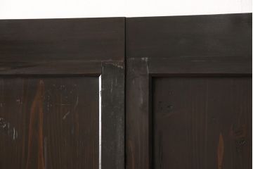 格子戸4枚をリペア&カスタム!高さを高くリサイズし、ガラスをすりガラスに変更。全体をワントーン落ち着いた色味に着色し仕上げ。(引き戸、板戸)