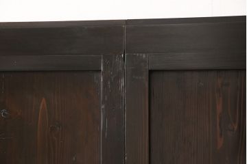 格子戸4枚をリペア&カスタム!高さを高くリサイズし、ガラスをすりガラスに変更。全体をワントーン落ち着いた色味に着色し仕上げ。(引き戸、板戸)