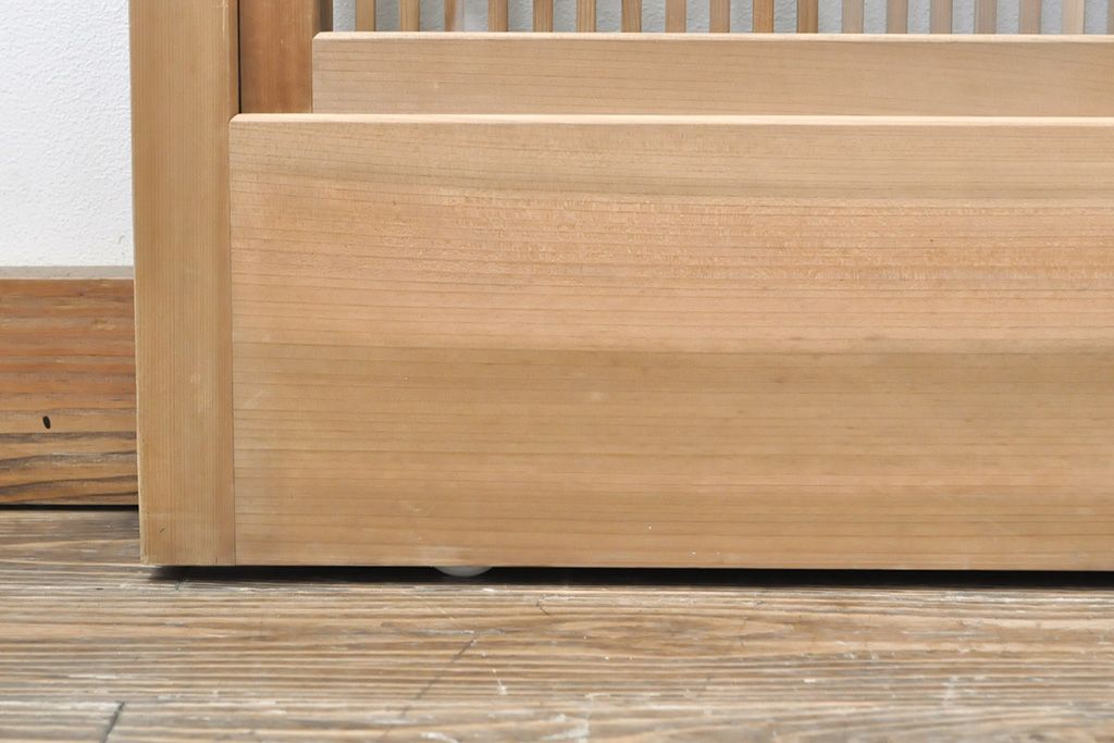 格子戸4枚をリペア&カスタム!戸車を取り付け、ガラスをクリアガラスに交換。(引き戸、建具)